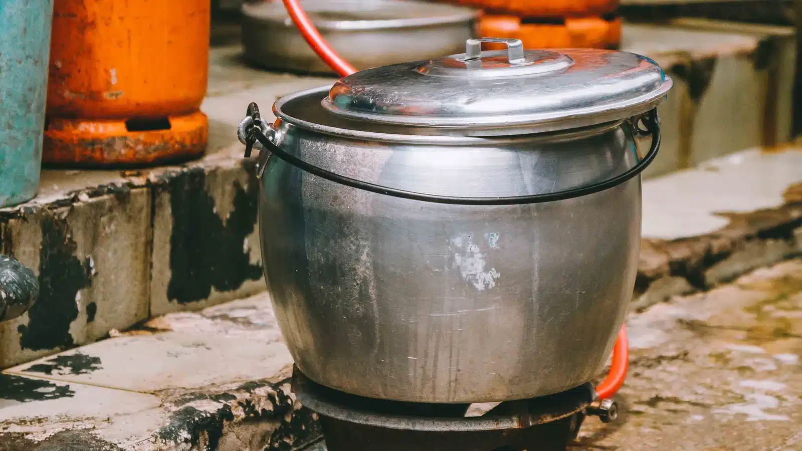 Bombola gas in casa installata in sicurezza