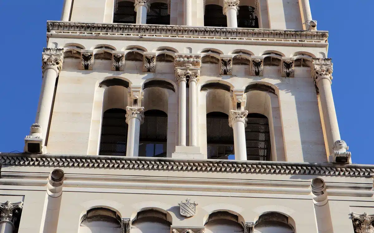 Riva e centro storico di Spalato in Croazia