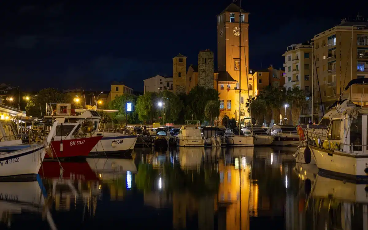 Darsena e Torre Leon Pancaldo a Savona